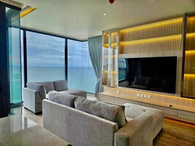 For Rent Arom Wongamat วิวทะเลด้านหน้า