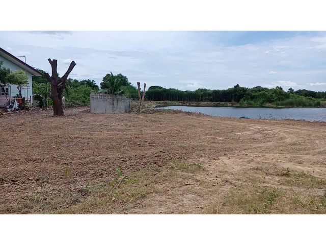 ขายที่โฉนดต่ำกว่าราคาตลาด เมืองนครปฐม ติดน้ำ วิวบึงใหญ่