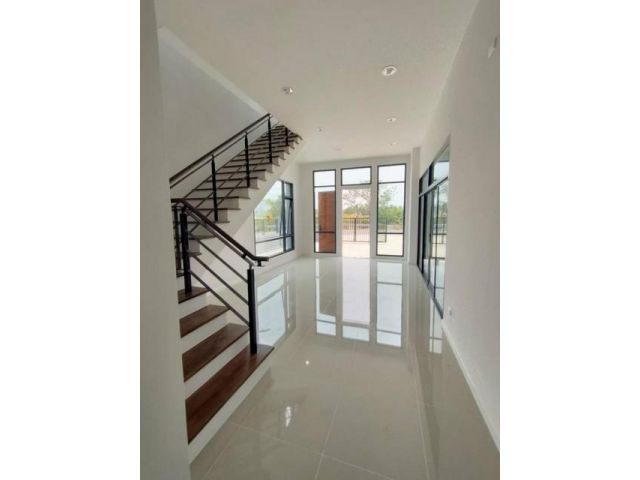 P1654 ให้เช่า โฮมออฟฟิศ พร้อมโกดัง บางใหญ่ นนทบุรี ซอยกันตนา