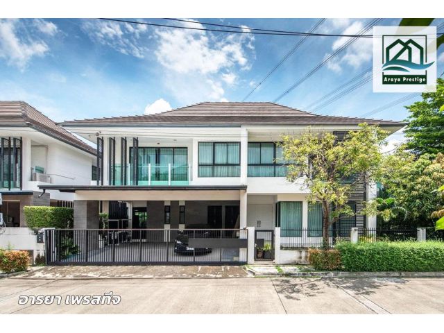 บลูลากูน2 บางนา-วงแหวน (บ้านPool Villa) หลังมุม ตกแต่งบิ้วอินทั้งหลังเฟอร์นิเจอร์เครื่องใช้ไฟฟ้าครบพร้อมอยู่