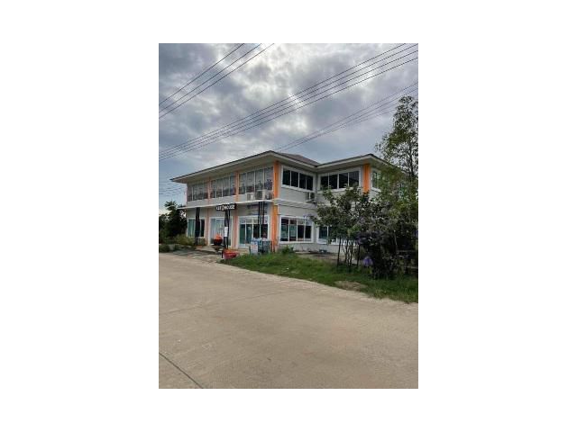 ขายด่วน!!!ที่พร้อมกิจการโกดังสินค้าและสิ่งปลูกสร้างอื่นๆ ขายต่ำกว่าราคาประเมิน เนื้อที่ 3-2-0ไร่ เหมาะสำหรับทำธุรกิจ