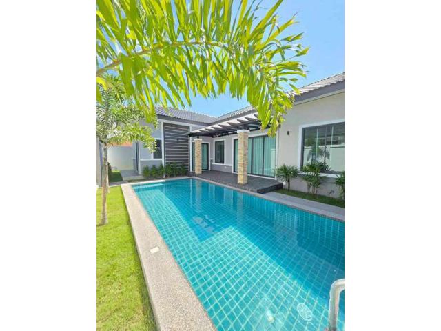 H953 ขายบ้านเดี่ยวสร้างใหม่ พร้อมสระว่ายน้ำส่วนตัว สวยมาก ห้วยใหญ่ ใกล้มอเตอร์เวย์