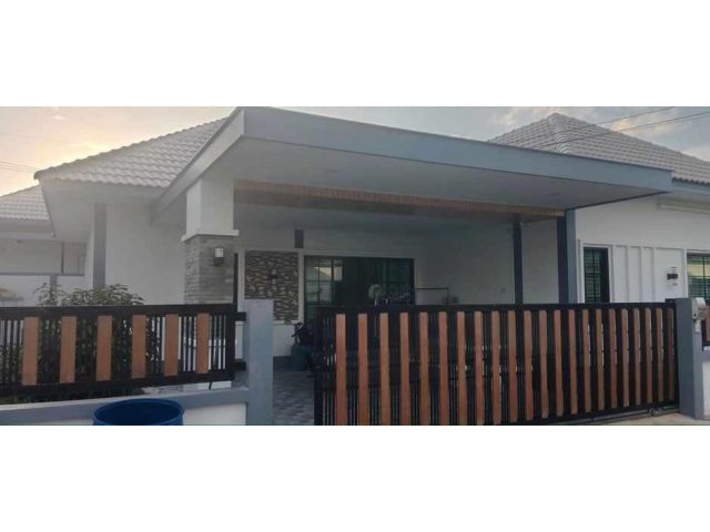 H954 ปล่อยเช่าบ้าน แถวขอบอ่าง มาบประชัน ซอยโป่งกลาง 1 3 ห้องนอน