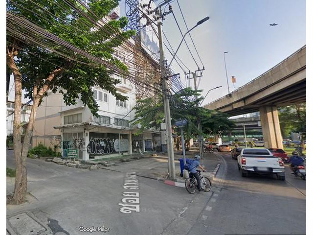 ขายที่ดิน 2ไร่กว่า พร้อมตึกแถว 36 คูหา ถนนอรุณอัมรินทร์ เหมาะซื้อ