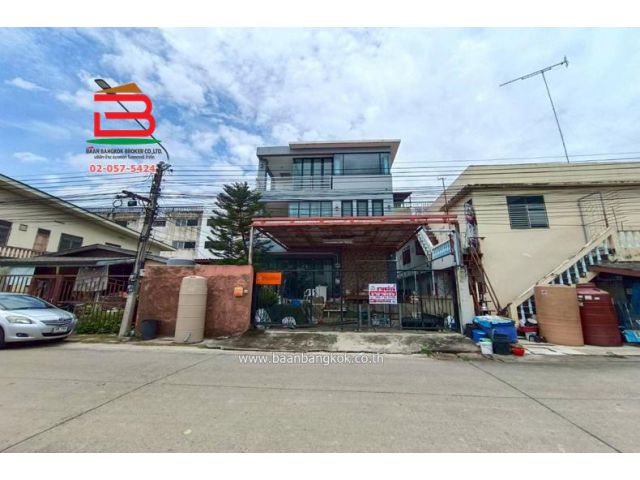 ที่ดินพร้อมสิ่งปลูกสร้าง รังสิต-นครนายก 39 เนื้อที่ 50 ตรว. ตำบลประชาธิปัตย์ อำเภอธัญบุรี จังหวัดปทุมธานี