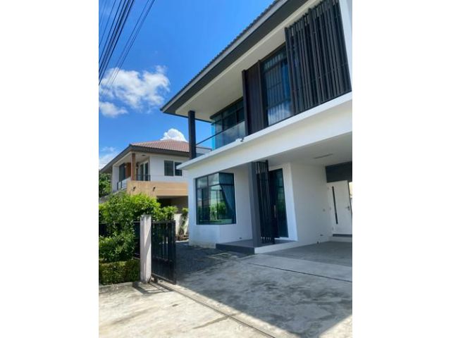 U1386 ให้เช่าบ้านเดี่ยว 2 ชั้น โครงการหมู่บ้านมัณฑนาเลควัชรพล สุขาภิบาล 5 สายไหมออเงิน MantanaLakeWatcharapol บ้านสวย มี