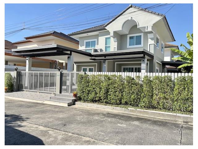 บ้านเดี่ยว 61 ตรว.ย่านซาฟารีเวิลร์ รีโนเวทใหม่ทั้งหลัง สภาพสวยพร้อมเข้าอยู่ ใกล้แฟชั่นไอซ์แลนด์ ใกล้สนามบินสุวรรณภูมิ