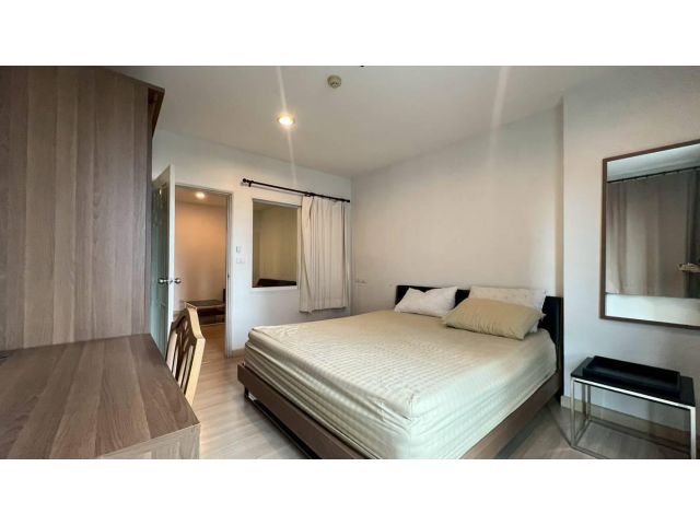 For Rent Condo Life @Sathorn 10 fully furnished (S15-5207)