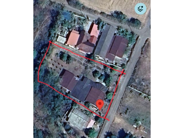 บ้านพร้อมที่ดินและสิ่งปลูกสร้าง