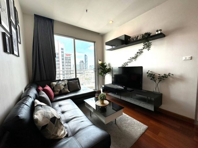 For Rent Condo Supalai Lite Sathorn - Charoenrat Penthouse fully furnished (S03-2183)