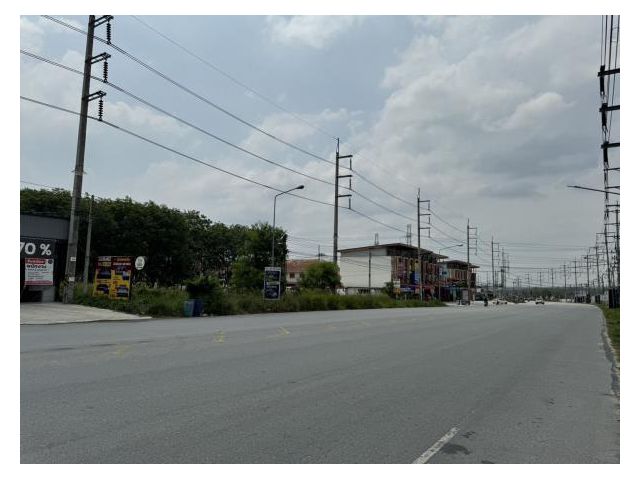 ขายที่ดินสวย 6 ไร่ ปลวกแดง ติดถนนสาธารณะ 2 ด้าน ที่ดินสูงกว่าถนน ไม่ต้องถม