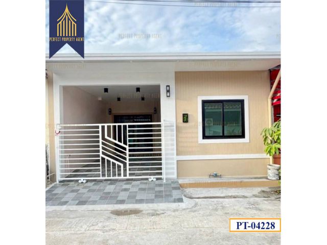 ทาวน์เฮาส์ชั้นเดียวพฤกษา3 บางบัวทองราคาย่อมเยาว์