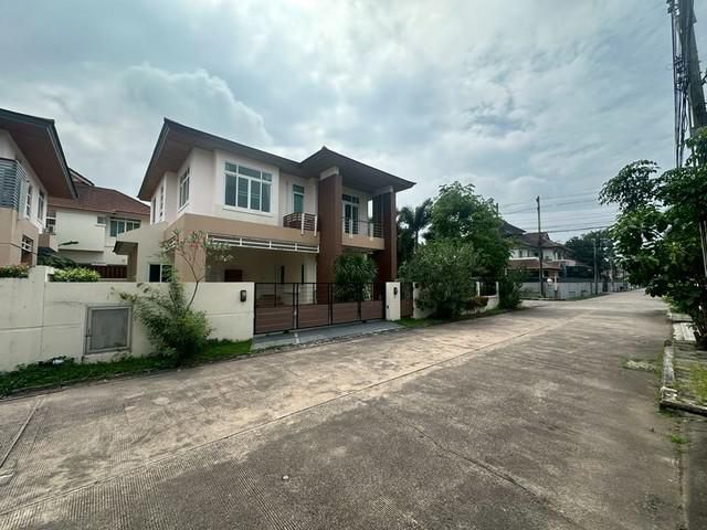 บ้านเดี่ยวให้เช่าศรีราชา บ้านในโครงการ เดอะ บูเลอวาร์ด 4 ห้อนอน