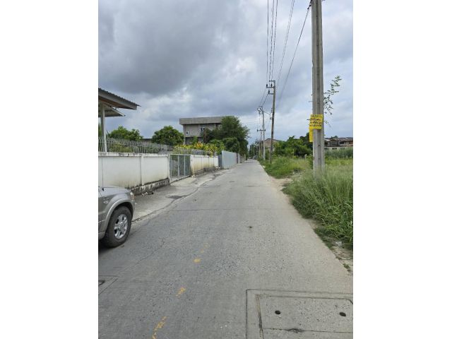 ขายที่ดิน 1ไร่ ซอยศรีด่าน ใกล้รถไฟฟ้า BTS แบริ่งหน้ากว้าง 29 x 57 ตารางวาละ35,000 บาท