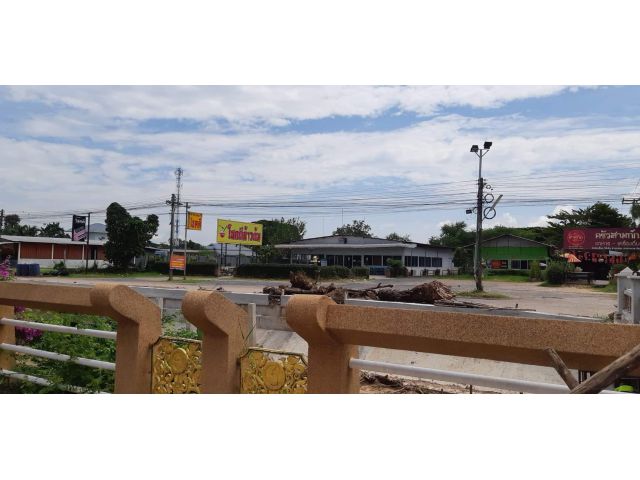ขายที่ดิน  2 ไร่ 3 งาน 79.7  ตรว. แปลง สวย ติดโรงแรมตักสิลา  ทำเลดี ริมคลองสมถวิล
