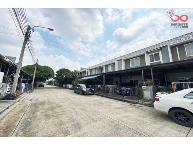 ขายทาวน์โฮม เดอะคัลเลอร์ วงแหวน-รามอินทรา 2ชั้น 20ตร.ว.พร้อมอยู่