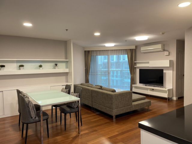 C38 ให้เช่าคอนโดหรู Belle Grand Rama 9 ขนาด 2 ห้องนอน 2 ห้องน้ำ พื้นที่ 96 ตารางเมตร ใกล้MRTพระราม 9 พร้อมเฟอร์ครบทำเลดี