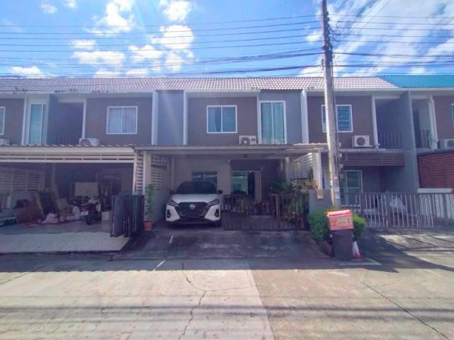 ขาย ทาวน์โฮม 2 ชั้น เดอะคัลเลอร์ บางนา วงแหวน เฟส 4 ใกล้ เมกาบางนา เดินทางเข้าออกเมืองสะดวก