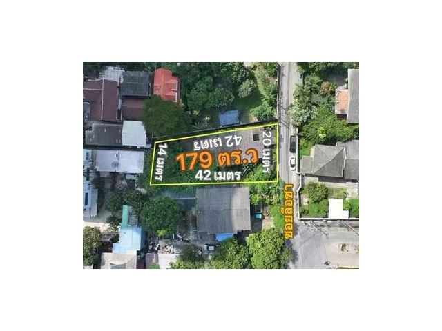 ขายที่ดิน 179 ตารางวา ซอย พหลโยธิน 3 ใกล้ BTS สนามเป้า 600 เมตร