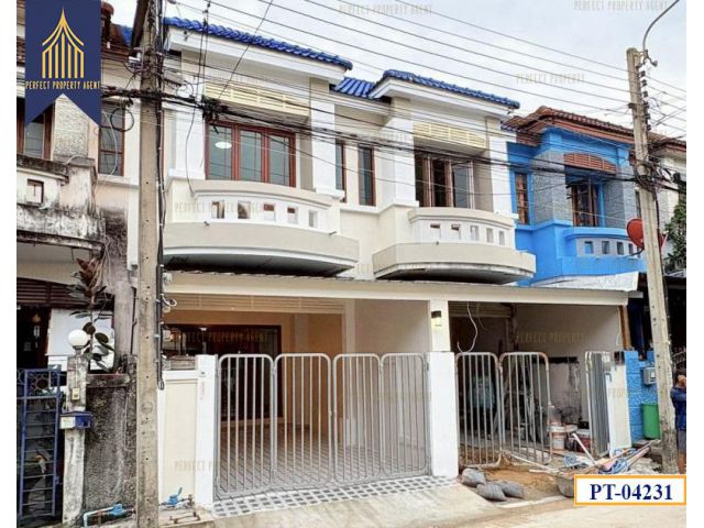 ทาวน์เฮาส์หมู่บ้านบุศรินทร์ บางบัวทองตกแต่งใหม่ราคาย่อมเยาว์