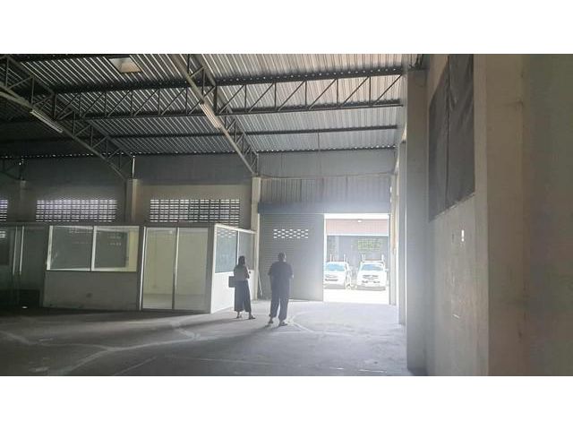 โกดังให้เช่า ใกล้บิ๊กซีแม่เหียะ – ใจกลางโซนธุรกิจเมืองเชียงใหม่!