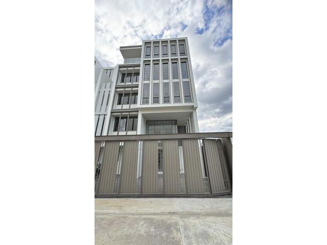 Baan U Charoen Eastville 479 ตร.ม. มีลิฟต์  ใกล้Central Eastville