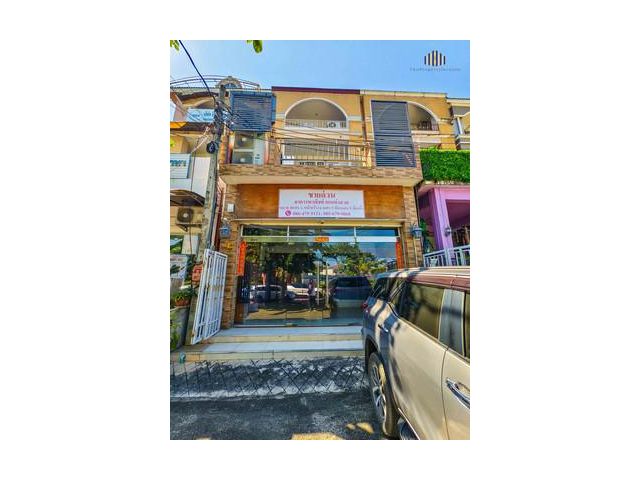 ขายอาคารพาณิชย์ 3.5 ชั้น ติดถนนวัชรพล เนื้อที่ 30 ตารางวา อาคารสภ