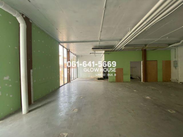 ให้เช่าร้านอาหารและพื้นที่พาณิชย์ ทำเลอโศก ติดถนนใหญ่ – เหมาะสำหรับร้านอาหารนานาชาติ คาเฟ่ ครัวกลาง สำนักงาน