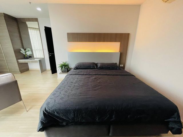 Sky Walk Condominium nice