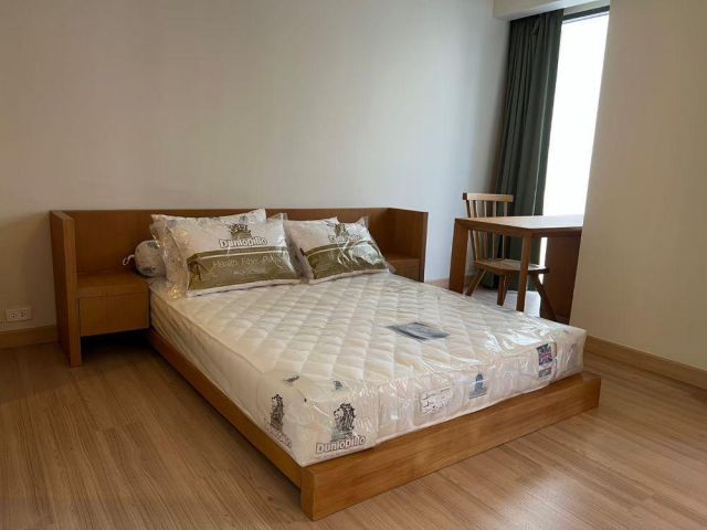 ขายคอนโดไซมิส จอยญ่า สุขุมวิท 31 พร้อมเข้าอยู่ ทำเลดี เดินทางสะดวก ใกล้สถานีรถไฟฟ้า bts พร้อมพงษ์ (เจ้าของขายเอง)