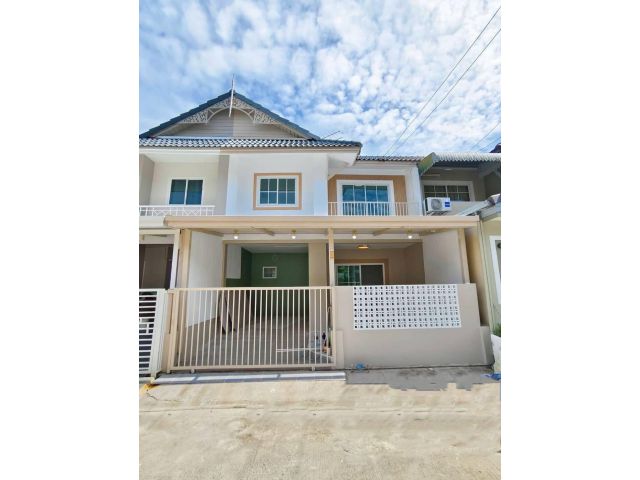 หมู่บ้านพฤกษา18