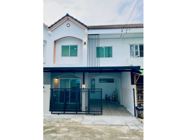 หมู่บ้านบัวทองธานี