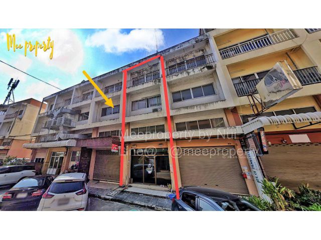 ขายอาคารพาณิชย์ 3 ชั้นครึ่ง พุทธมณฑลสาย 5 ขนาด 21.9 ตร.ว