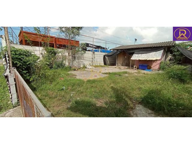 ขายที่ดินศรีราชา100วา แถมบ้าน ใกล้วัดศรีรัตนาราม(บ่อหิน) ชลบุรี