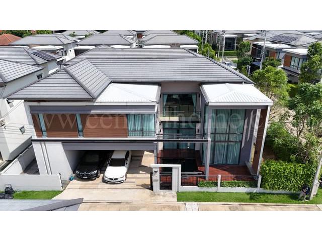 ราคาพิเศษบ้านเดี่ยว ธนาฮาบิแทต ปิ่นเกล้า - สิรินธร พร้อมโซล่าเซลล