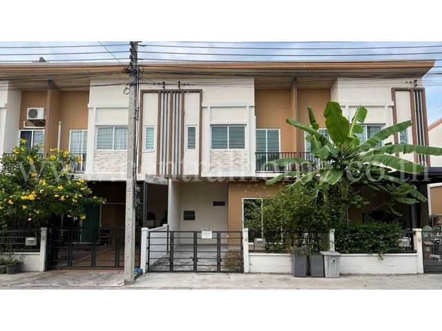 ขายด่วน ทาวน์โฮม แกรนด์ พลีโน่ รัตนาธิเบศร์ พร้อมอยู่