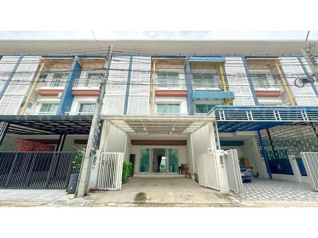 ขายด่วน ทาวน์โฮม 3 ชั้น ชวนชื่น โมดัส วิภาวดี - รังสิต พร้อมอยู่