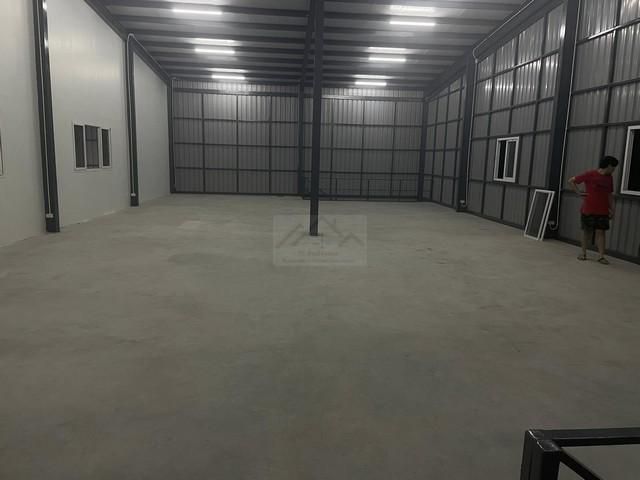 P1670 ให้เช่า โกดังสร้างใหม่ พัฒนาการตัดใหม่ พัฒนาการ 97