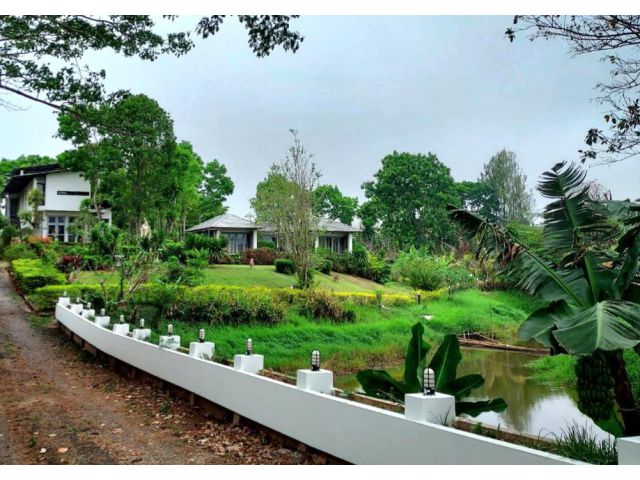 ขายบ้านพักพร้อมที่ดิน 4.5 ไร่ วิวสวย อากาศดี พร้อมอยู่ หรือทำเกษตรเพิ่ม ไทยสามัคคี วังน้ำเขียว