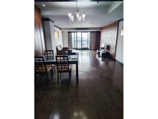 For Rent condo State Tower fully furnished (S15-1095)