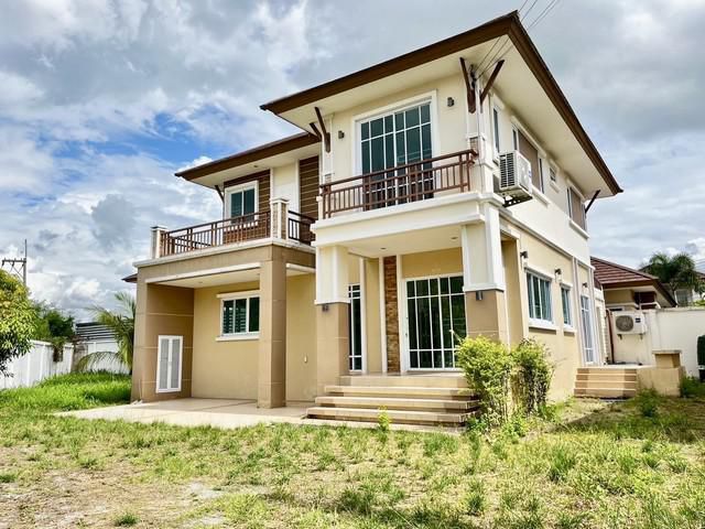 บ้านเดี่ยวสยามธารามันตรา (ม้าทอง) ชลบุรี-บ้านบึงบ้านพร้อมเข้าอยู่