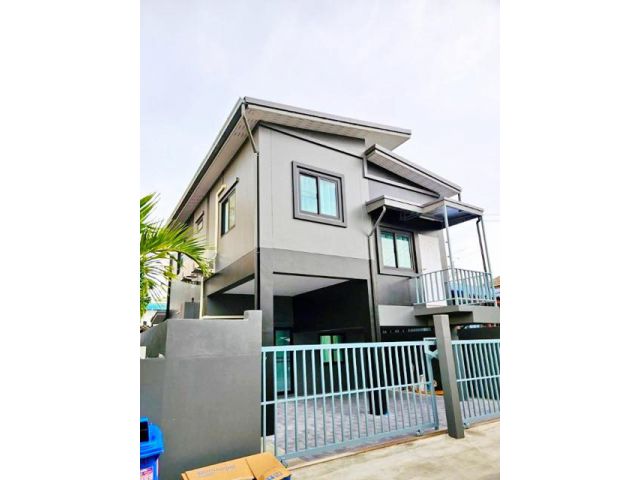 แจส ศรีนครินทร์ 1 กม.ให้เช่าบ้าน 2 ชั้น 4 นอน MRT ศรีด่าน 900 ม.