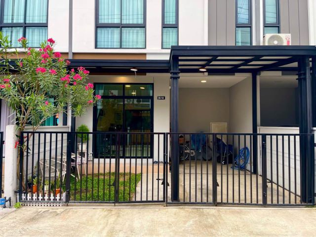 ขายด่วน 3นอน 2น้ำ อยู่แค่ 1ปี ไม่ถึง 2 ล้าน