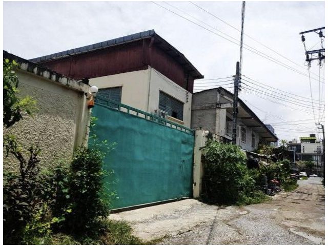 ขายที่ดิน 258 ตร.วา พร้อมโลกดัง และสิ่งปลูกสร้าง