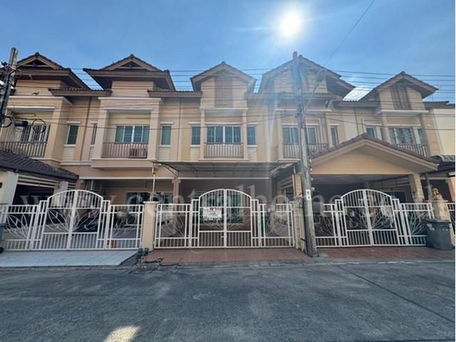 ขายด่วน ทาวน์เฮ้าส์ ปริญลักษณ์ ไลท์ สามัคคี พร้อมอยู่ ราคาถูก