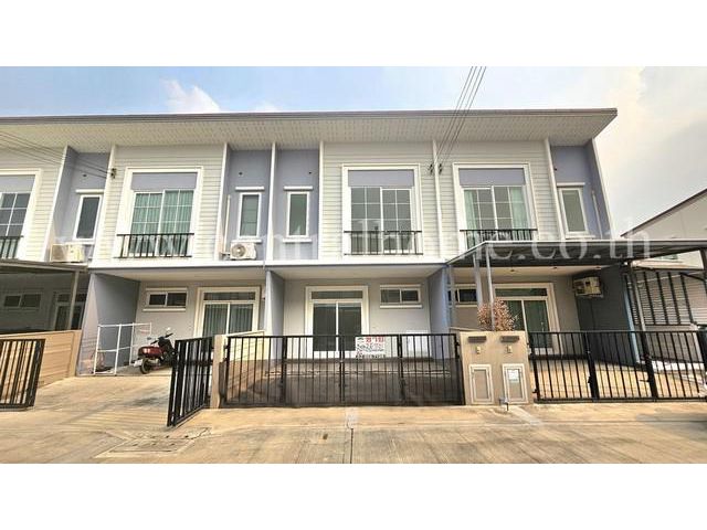 ขายด่วน ทาวน์เฮ้าส์ คาซ่า วอเตอร์ไซด์ ราชพฤกษ์ - พระราม 5