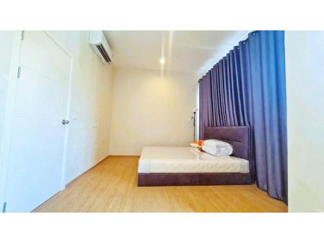 เช่าทาวน์โฮมพรีเมี่ยม 3ชัน เฉลิมพระเกียรติร.9 ARLบ้านทับช้าง 900ม