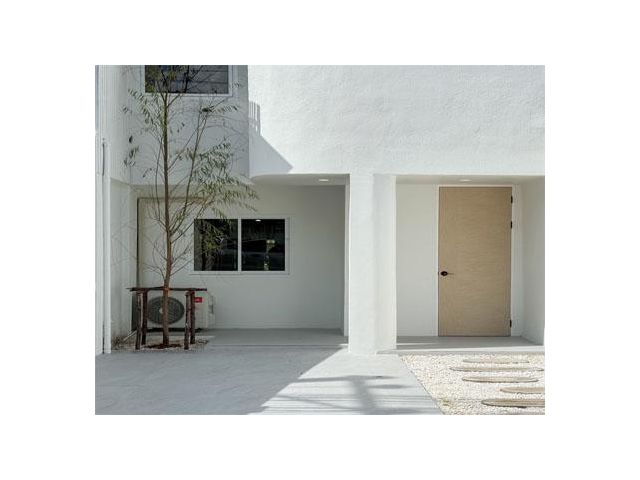 ขาย ทาวน์เฮ้าส์ รีโนเวทใหม่มินิมอลโมเดิร์น