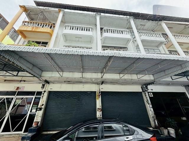 จดทะเบียนได้ MRT บางแค 1.กม.ให้เช่าถูกที่สุด 2คูหา อาคาร 3ชั้น 5น