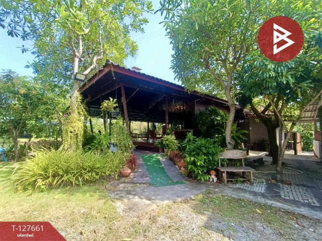 ขายที่ดินพร้อมสิ่งปลูกสร้าง เนื้อที่ 4 ไร่ 3 งาน 78 ตร.วา ดอนตูม นครปฐม